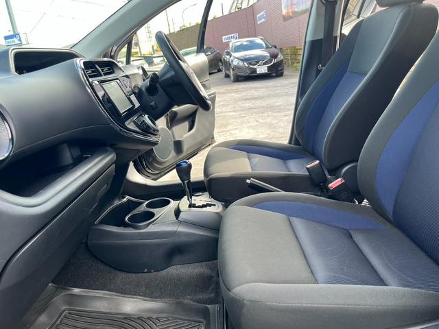 アクア S 純正SDナビゲーション Bluetoothオーディオ フルセグTV コーナーセンサー ETC車載器 ステアリングスイッチ DVD再生 CD再生 オートエアコン 電動格納ミラー(34枚目)