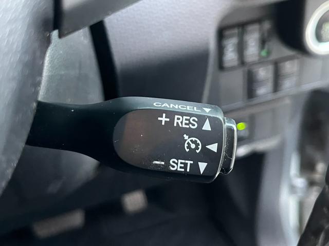 タンク カスタムＧ－Ｔ　純正ナビ　スマートアシスト　両側パワースライドドア　クルーズコントロール　レーンアシスト　コーナーセンサー　オートハイビーム　ＬＥＤヘッドライト　ＥＴＣ　テレビ再生　Ｂｌｕｅｔｏｏｔｈ　スマートキー（7枚目）