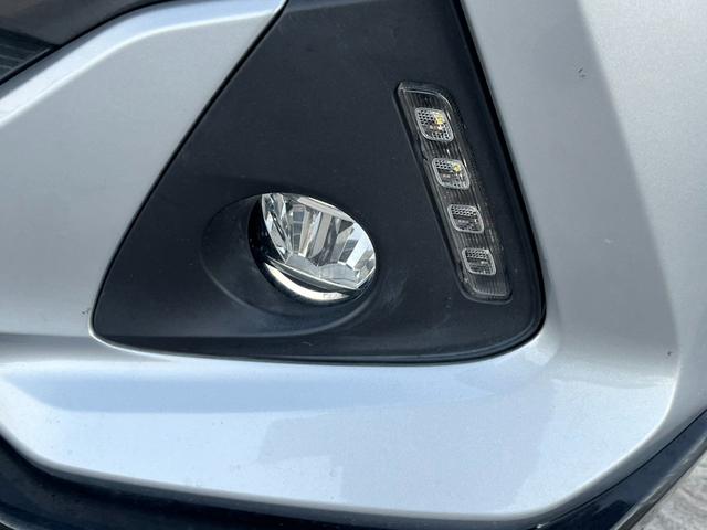 タンク カスタムＧ－Ｔ　純正ナビ　スマートアシスト　両側パワースライドドア　クルーズコントロール　レーンアシスト　コーナーセンサー　オートハイビーム　ＬＥＤヘッドライト　ＥＴＣ　テレビ再生　Ｂｌｕｅｔｏｏｔｈ　スマートキー（39枚目）