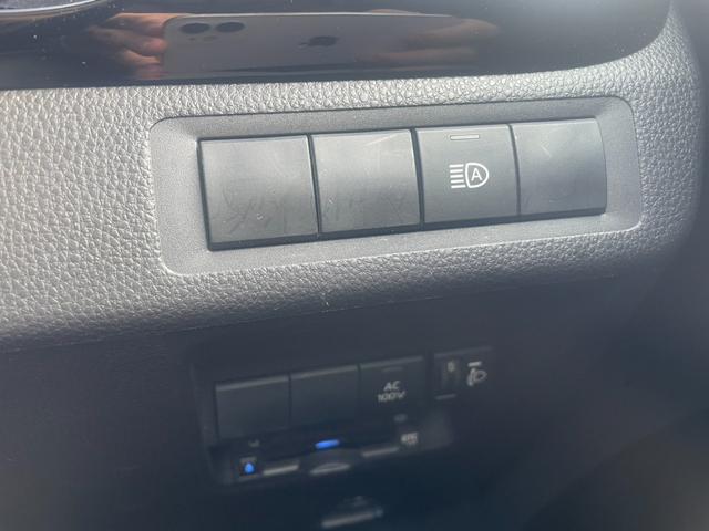 アクア G トヨタセーフティセンス 純正マルチメディア Bカメラ ビルトインETC Bluetooth フルセグTV オートライト オートハイビーム ドラレコ 100V電源 スマートキー プッシュスタート(15枚目)