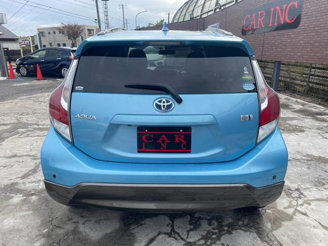 アクア X-アーバン 純正ナビ バックカメラ ハーフレザー Bluetooth フルセグ ETC ドライブレコーダー シートヒーター クリアランスソナー 純正16インチAW ステアリングスイッチ スマートキー DVD再生(6枚目)