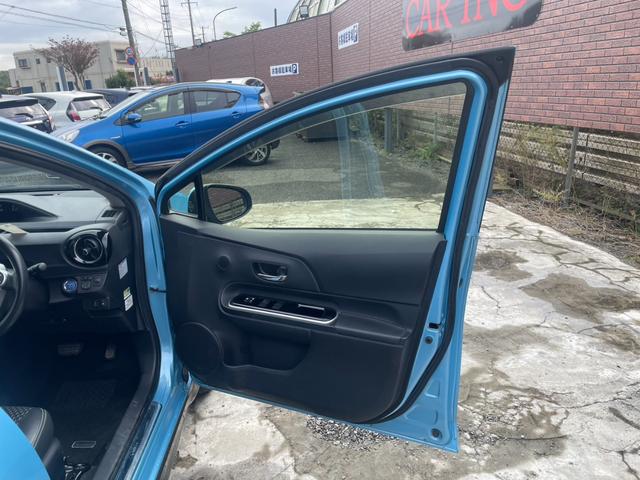 アクア X-アーバン 純正ナビ バックカメラ ハーフレザー Bluetooth フルセグ ETC ドライブレコーダー シートヒーター クリアランスソナー 純正16インチAW ステアリングスイッチ スマートキー DVD再生(48枚目)