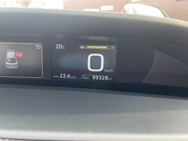 プリウス Ｓツーリングセレクション　ＴＳＳ　純正ナビ　Ｂカメラ　Ｂｌｕｅｔｏｏｔｈ　フルセグＴＶ　オートライト　オートハイビーム　レザーシート　シートヒーター　レーダークルーズコントロール　ビルトインＥＴＣ　ＬＥＤヘッドライト（11枚目）