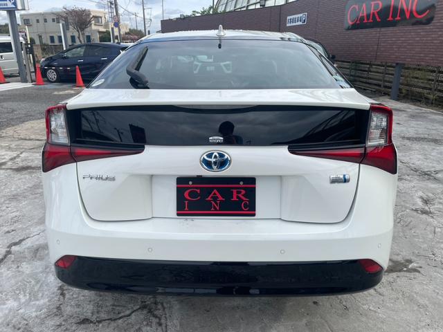 プリウス Ｓツーリングセレクション　ＴＳＳ　純正ナビ　Ｂカメラ　Ｂｌｕｅｔｏｏｔｈ　フルセグＴＶ　オートライト　オートハイビーム　レザーシート　シートヒーター　レーダークルーズコントロール　ビルトインＥＴＣ　ＬＥＤヘッドライト（41枚目）