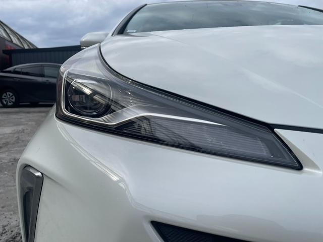 プリウス Ｓツーリングセレクション　ＴＳＳ　純正ナビ　Ｂカメラ　Ｂｌｕｅｔｏｏｔｈ　フルセグＴＶ　オートライト　オートハイビーム　レザーシート　シートヒーター　レーダークルーズコントロール　ビルトインＥＴＣ　ＬＥＤヘッドライト（44枚目）