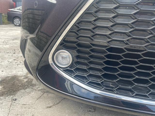 カローラツーリング ハイブリッド　ダブルバイビー　トヨタセーフティセンス　ＢＳＭ　ディスプレイオーディオ　Ｂｌｕｅｔｏｏｔｈ　フルセグＴＶ　オートライト　オートハイビーム　ＥＴＣ　ハーフレザーシート　シートヒーター　ハンドルヒーター　レーダークルコン（45枚目）