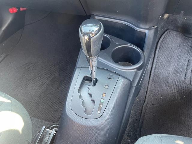 アクア Sスタイルブラック TSS 純正ナビ Bカメラ Bluetooth フルセグTV オートライト オートハイビーム LEDヘッドライト ステアリングリモコン ビルトインETC クルコン クリアランスソナー シートヒーター(11枚目)