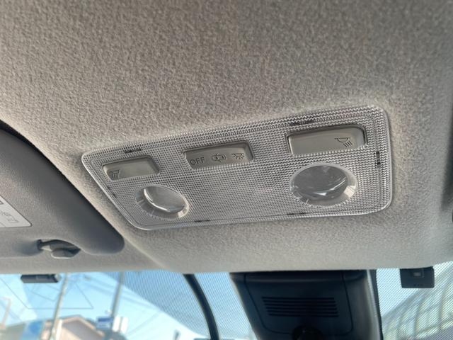 アクア Sスタイルブラック TSS 純正ナビ Bカメラ Bluetooth フルセグTV オートライト オートハイビーム LEDヘッドライト ステアリングリモコン ビルトインETC クルコン クリアランスソナー シートヒーター(22枚目)