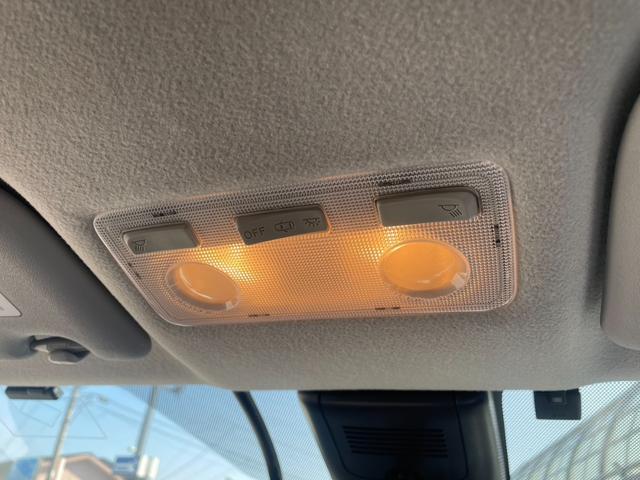 アクア Sスタイルブラック TSS 純正ナビ Bカメラ Bluetooth フルセグTV オートライト オートハイビーム LEDヘッドライト ステアリングリモコン ビルトインETC クルコン クリアランスソナー シートヒーター(23枚目)