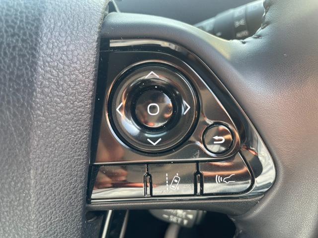プリウス A TSS BSM HUD 純正ナビ Bカメラ ETC Bluetooth フルセグ オートライト オートハイビーム レーダークルーズコントロール パーキングアシスト クリアランスソナー ドラレコ(12枚目)