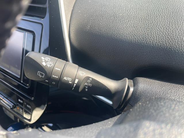 プリウス A TSS BSM HUD 純正ナビ Bカメラ ETC Bluetooth フルセグ オートライト オートハイビーム レーダークルーズコントロール パーキングアシスト クリアランスソナー ドラレコ(14枚目)