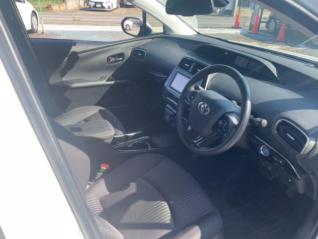 プリウス A TSS BSM HUD 純正ナビ Bカメラ ETC Bluetooth フルセグ オートライト オートハイビーム レーダークルーズコントロール パーキングアシスト クリアランスソナー ドラレコ(28枚目)