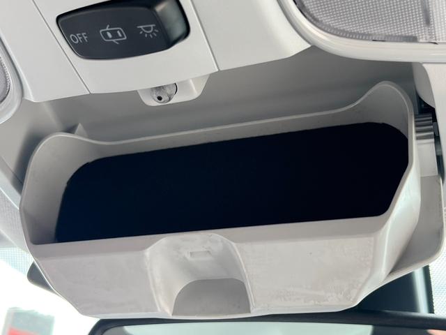 プリウス Ａツーリングセレクション　純正９インチ大型ナビ　黒レザー　バックカメラ　ブラインドスポットモニター　純正１７インチＡＷ　Ｂｌｕｅｔｏｏｔｈ　レーダークルーズコントロール　ＨＵＤ　ＬＥＤヘッドライト　ＥＴＣ　左右シートヒーター（27枚目）