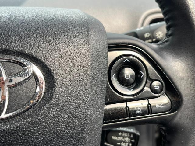 プリウス Ｓ　純正ナビ　トヨタセーフティセンス　ＡＣ１００Ｖ電源　バックカメラ　Ｂｌｕｅｔｏｏｔｈ　レーダークルーズコントロール　レーンキープアシスト　ＥＴＣ　オートハイビーム　ＬＥＤヘッドライト　コーナーセンサー（7枚目）