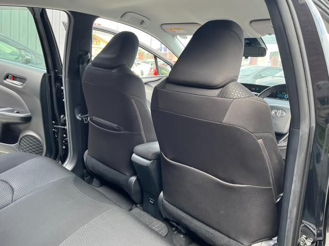 プリウス Ｓ　純正ナビ　トヨタセーフティセンス　ＡＣ１００Ｖ電源　バックカメラ　Ｂｌｕｅｔｏｏｔｈ　レーダークルーズコントロール　レーンキープアシスト　ＥＴＣ　オートハイビーム　ＬＥＤヘッドライト　コーナーセンサー（34枚目）