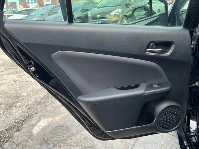 プリウス Ｓ　純正ナビ　トヨタセーフティセンス　ＡＣ１００Ｖ電源　バックカメラ　Ｂｌｕｅｔｏｏｔｈ　レーダークルーズコントロール　レーンキープアシスト　ＥＴＣ　オートハイビーム　ＬＥＤヘッドライト　コーナーセンサー（38枚目）