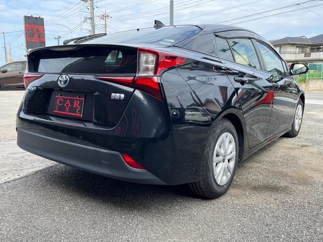 プリウス Ｓ　純正ナビ　トヨタセーフティセンス　ＡＣ１００Ｖ電源　バックカメラ　Ｂｌｕｅｔｏｏｔｈ　レーダークルーズコントロール　レーンキープアシスト　ＥＴＣ　オートハイビーム　ＬＥＤヘッドライト　コーナーセンサー（50枚目）