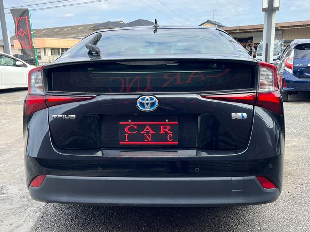 プリウス Ｓ　純正ナビ　トヨタセーフティセンス　ＡＣ１００Ｖ電源　バックカメラ　Ｂｌｕｅｔｏｏｔｈ　レーダークルーズコントロール　レーンキープアシスト　ＥＴＣ　オートハイビーム　ＬＥＤヘッドライト　コーナーセンサー（51枚目）