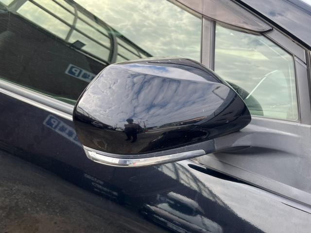 プリウス Ｓ　純正ナビ　トヨタセーフティセンス　ＡＣ１００Ｖ電源　バックカメラ　Ｂｌｕｅｔｏｏｔｈ　レーダークルーズコントロール　レーンキープアシスト　ＥＴＣ　オートハイビーム　ＬＥＤヘッドライト　コーナーセンサー（54枚目）