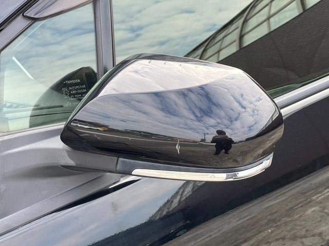 プリウス Ｓ　純正ナビ　トヨタセーフティセンス　ＡＣ１００Ｖ電源　バックカメラ　Ｂｌｕｅｔｏｏｔｈ　レーダークルーズコントロール　レーンキープアシスト　ＥＴＣ　オートハイビーム　ＬＥＤヘッドライト　コーナーセンサー（55枚目）