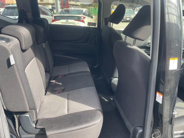 シエンタ ハイブリッド　ファンベースＧ　トヨタセーフティセンス　純正ナビ　Ｂカメラ　ビルトインＥＴＣ　Ｂｌｕｅｔｏｏｔｈ　地デジ　両側パワースライドドア　クリアランスソナー　オートハイビーム　ＬＥＤヘッドライト　ドライブレコーダー（28枚目）