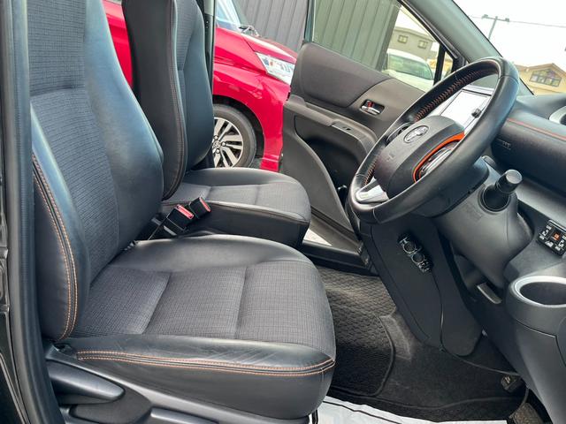 シエンタ ハイブリッドＧ　クエロ　モデリスタエアロ　フリップダウンモニター　両側パワースライドドア　ハーフレザー　純正ナビ　左右シートヒーター　バックカメラ　ＥＴＣ　トヨタセーフティセンス　ＬＥＤヘッドライト　ドラレコ　ＤＶＤ再生（27枚目）