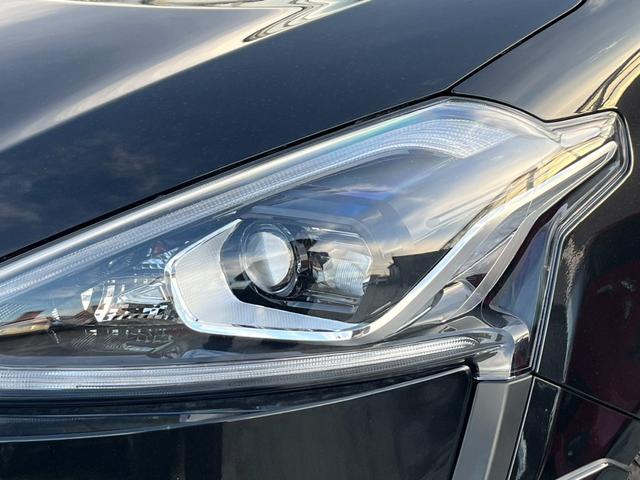 シエンタ ハイブリッドＧ　クエロ　モデリスタエアロ　フリップダウンモニター　両側パワースライドドア　ハーフレザー　純正ナビ　左右シートヒーター　バックカメラ　ＥＴＣ　トヨタセーフティセンス　ＬＥＤヘッドライト　ドラレコ　ＤＶＤ再生（44枚目）