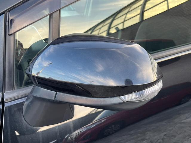 シエンタ ハイブリッドＧ　クエロ　モデリスタエアロ　フリップダウンモニター　両側パワースライドドア　ハーフレザー　純正ナビ　左右シートヒーター　バックカメラ　ＥＴＣ　トヨタセーフティセンス　ＬＥＤヘッドライト　ドラレコ　ＤＶＤ再生（55枚目）