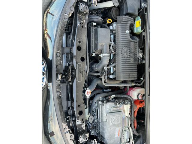 シエンタ ハイブリッドＧ　クエロ　モデリスタエアロ　フリップダウンモニター　両側パワースライドドア　ハーフレザー　純正ナビ　左右シートヒーター　バックカメラ　ＥＴＣ　トヨタセーフティセンス　ＬＥＤヘッドライト　ドラレコ　ＤＶＤ再生（60枚目）