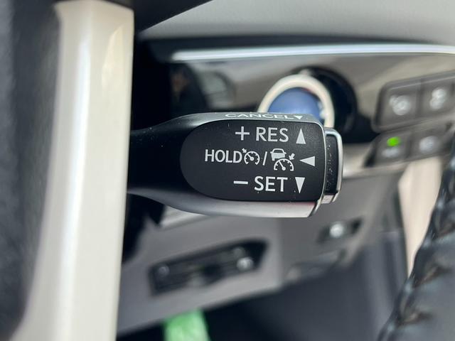 プリウス A 純正9インチ大型ナビ バックカメラ コーナーセンサー DVD再生 レーダークルーズコントロール トヨタセーフティセンス ブラインドスポットモニター ヘッドアップディスプレイ LEDヘッドライト ETC(7枚目)