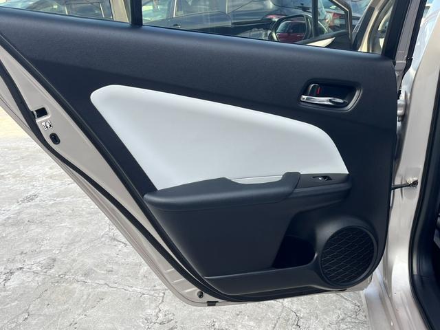 プリウス A 純正9インチ大型ナビ バックカメラ コーナーセンサー DVD再生 レーダークルーズコントロール トヨタセーフティセンス ブラインドスポットモニター ヘッドアップディスプレイ LEDヘッドライト ETC(34枚目)