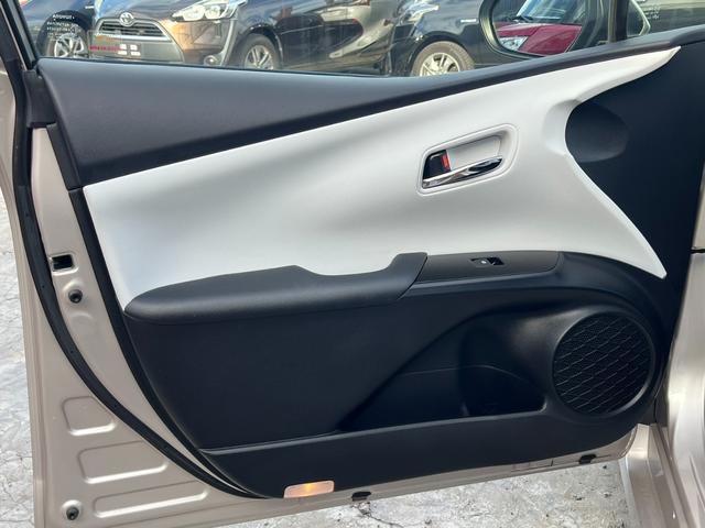 プリウス A 純正ナビ Bluetooth ヘッドアップディスプレイ Bカメラ ブラインドスポットモニター トヨタセーフティセンス ETC LEDヘッドライト ドラレコ 純正15インチAW レーダークルコン(38枚目)