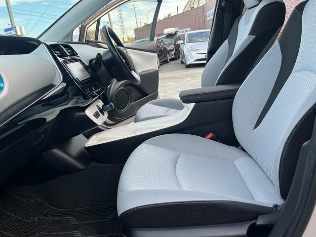 プリウス A 純正ナビ Bluetooth ヘッドアップディスプレイ Bカメラ ブラインドスポットモニター トヨタセーフティセンス ETC LEDヘッドライト ドラレコ 純正15インチAW レーダークルコン(40枚目)