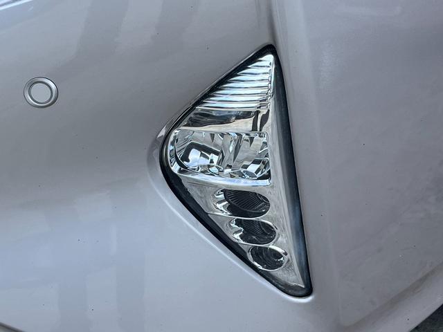 プリウス A 純正ナビ Bluetooth ヘッドアップディスプレイ Bカメラ ブラインドスポットモニター トヨタセーフティセンス ETC LEDヘッドライト ドラレコ 純正15インチAW レーダークルコン(45枚目)