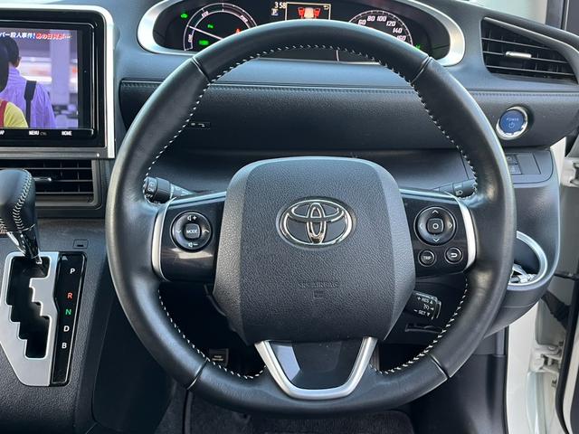 シエンタ ハイブリッド ファンベースGセーフティーエディション 純正9インチ大型ナビ パノラミックビューモニター 両側パワースライドドア コーナーセンサー LEDヘッドライト ドライブレコーダー シートヒーター ステアリングヒーター トヨタセーフティセンス ETC(4枚目)