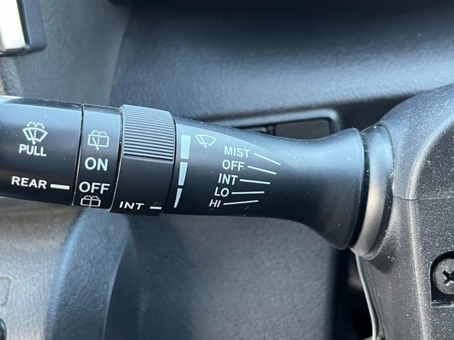 シエンタ ハイブリッド ファンベースGセーフティーエディション 純正9インチ大型ナビ パノラミックビューモニター 両側パワースライドドア コーナーセンサー LEDヘッドライト ドライブレコーダー シートヒーター ステアリングヒーター トヨタセーフティセンス ETC(8枚目)