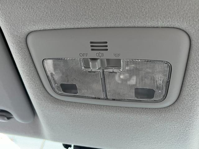 シエンタ ハイブリッド ファンベースGセーフティーエディション 純正9インチ大型ナビ パノラミックビューモニター 両側パワースライドドア コーナーセンサー LEDヘッドライト ドライブレコーダー シートヒーター ステアリングヒーター トヨタセーフティセンス ETC(24枚目)