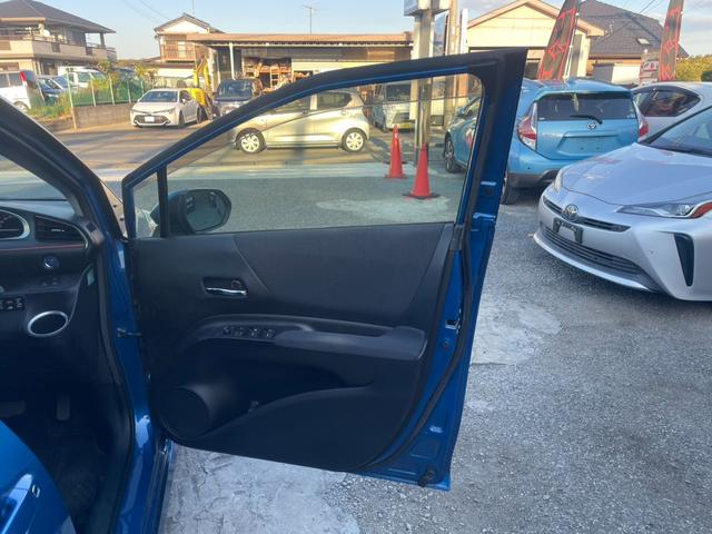 シエンタ ハイブリッドＧ　トヨタセーフティセンス　純正ナビ　Ｂカメラ　Ｂｌｕｅｔｏｏｔｈ　両側パワスラ　ビルトインＥＴＣ２．０　ステアリングリモコン　シートヒーター　オートライト　オートハイビーム　ＬＥＤヘッドライト（26枚目）