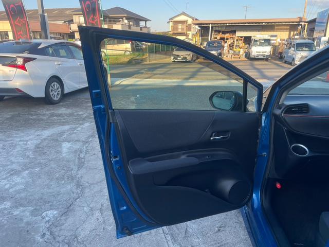 シエンタ ハイブリッドＧ　トヨタセーフティセンス　純正ナビ　Ｂカメラ　Ｂｌｕｅｔｏｏｔｈ　両側パワスラ　ビルトインＥＴＣ２．０　ステアリングリモコン　シートヒーター　オートライト　オートハイビーム　ＬＥＤヘッドライト（27枚目）