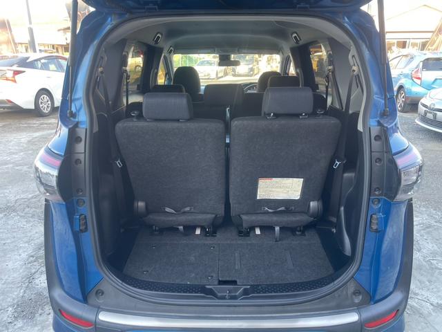 シエンタ ハイブリッドＧ　トヨタセーフティセンス　純正ナビ　Ｂカメラ　Ｂｌｕｅｔｏｏｔｈ　両側パワスラ　ビルトインＥＴＣ２．０　ステアリングリモコン　シートヒーター　オートライト　オートハイビーム　ＬＥＤヘッドライト（33枚目）