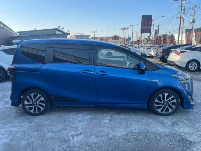 シエンタ ハイブリッドＧ　トヨタセーフティセンス　純正ナビ　Ｂカメラ　Ｂｌｕｅｔｏｏｔｈ　両側パワスラ　ビルトインＥＴＣ２．０　ステアリングリモコン　シートヒーター　オートライト　オートハイビーム　ＬＥＤヘッドライト（42枚目）