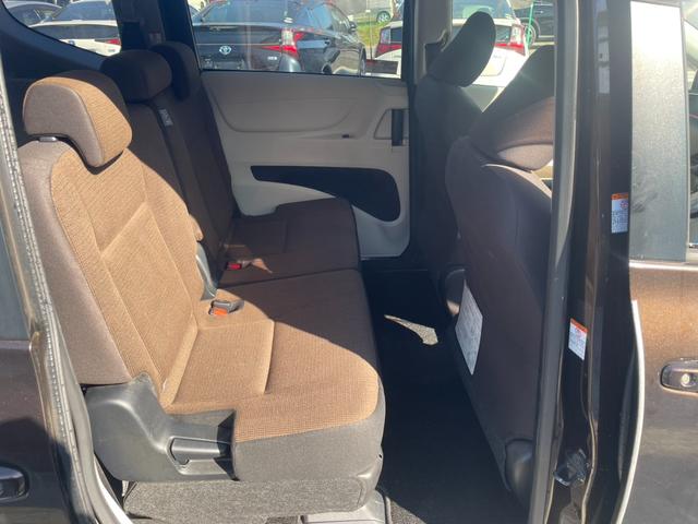 シエンタ ハイブリッドＧ　トヨタセーフティセンス　モデリスタエアロ　社外ナビ　Ｂカメラ　Ｂｌｕｅｔｏｏｔｈ　フルセグＴＶ　オートライト　オートハイビーム　ＬＥＤヘッドライト　両側パワスラ　ビルトインＥＴＣ　ドラレコ　社外ＡＷ（28枚目）