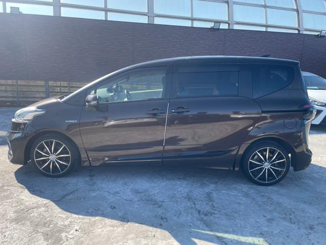 シエンタ ハイブリッドＧ　トヨタセーフティセンス　モデリスタエアロ　社外ナビ　Ｂカメラ　Ｂｌｕｅｔｏｏｔｈ　フルセグＴＶ　オートライト　オートハイビーム　ＬＥＤヘッドライト　両側パワスラ　ビルトインＥＴＣ　ドラレコ　社外ＡＷ（45枚目）