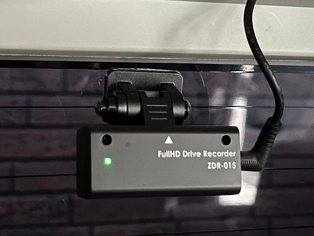 タンク カスタムＧ－Ｔ　モデリスタエアロ　純正９インチ大型ナビ　両側パワースライドドア　スマートアシスト　ＨＤＭＩ　フルセグ　ドライブレコーダー　バックカメラ　Ｂｌｕｅｔｏｏｔｈ　ＬＥＤヘッドライト　ＥＴＣ　ＣＤ・ＤＶＤ再生（24枚目）