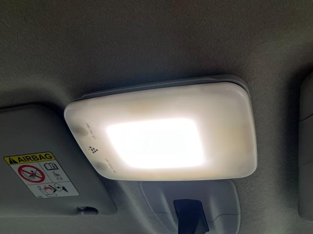 タンク カスタムＧ－Ｔ　モデリスタエアロ　純正９インチ大型ナビ　両側パワースライドドア　スマートアシスト　ＨＤＭＩ　フルセグ　ドライブレコーダー　バックカメラ　Ｂｌｕｅｔｏｏｔｈ　ＬＥＤヘッドライト　ＥＴＣ　ＣＤ・ＤＶＤ再生（28枚目）