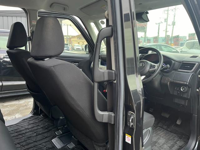 タンク カスタムＧ－Ｔ　純正ナビ　バックカメラ　両側パワースライドドア　Ｂｌｕｅｔｏｏｔｈ　クルーズコントロール　１５インチ純正ＡＷ　ＬＥＤヘッドライト　ＥＴＣ　スマートアシスト　レーンアシスト　フォグランプ　スマートキー（32枚目）