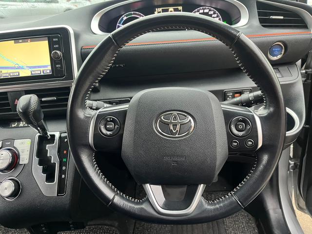 シエンタ ハイブリッドＸ　両側パワースライドドア　純正ナビ　トヨタセーフティセンス　左右シートヒーター　コーナーセンサー　ＤＶＤ再生　Ｂｌｕｅｔｏｏｔｈ　フルセグ　ＬＥＤヘッドライト　ＥＴＣ　オートハイビーム　スマートキー（4枚目）