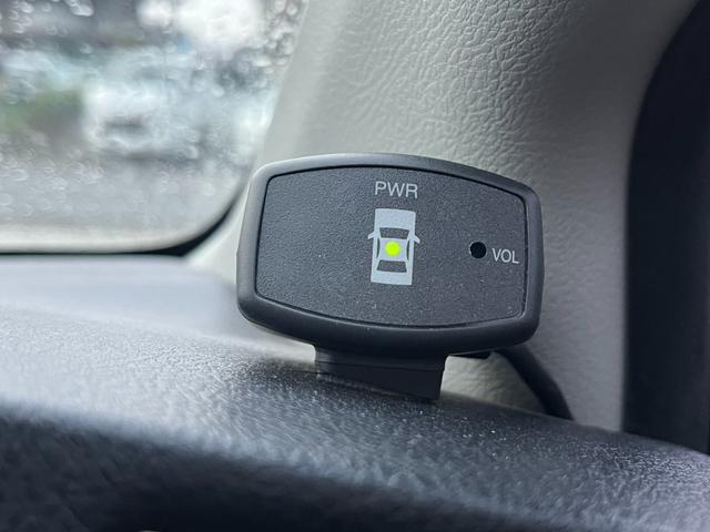 シエンタ ハイブリッドＸ　両側パワースライドドア　純正ナビ　トヨタセーフティセンス　左右シートヒーター　コーナーセンサー　ＤＶＤ再生　Ｂｌｕｅｔｏｏｔｈ　フルセグ　ＬＥＤヘッドライト　ＥＴＣ　オートハイビーム　スマートキー（13枚目）