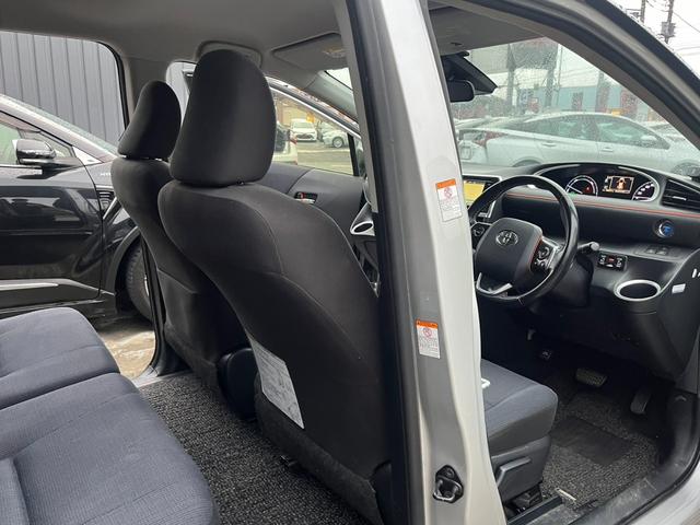 シエンタ ハイブリッドＸ　両側パワースライドドア　純正ナビ　トヨタセーフティセンス　左右シートヒーター　コーナーセンサー　ＤＶＤ再生　Ｂｌｕｅｔｏｏｔｈ　フルセグ　ＬＥＤヘッドライト　ＥＴＣ　オートハイビーム　スマートキー（28枚目）