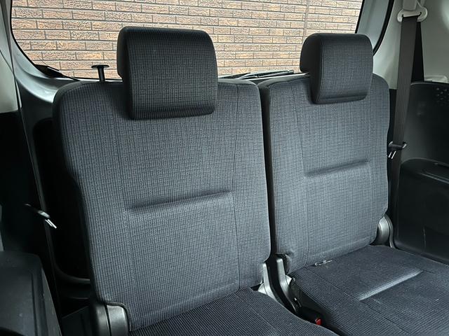 シエンタ ハイブリッドＸ　両側パワースライドドア　純正ナビ　トヨタセーフティセンス　左右シートヒーター　コーナーセンサー　ＤＶＤ再生　Ｂｌｕｅｔｏｏｔｈ　フルセグ　ＬＥＤヘッドライト　ＥＴＣ　オートハイビーム　スマートキー（30枚目）